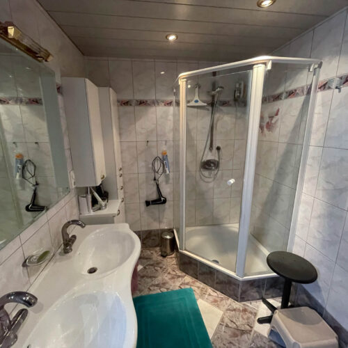 Komplettsanierung Badezimmer, barrierefreie Dusche, Linz - BICHLER Installation & Sanitär GmbH