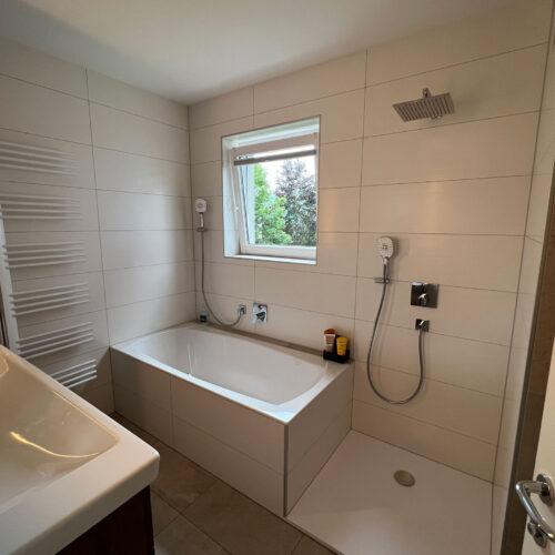 Komplettsanierung Badezimmer, WC und Vorraum - BICHLER Installation & Sanitär GmbH