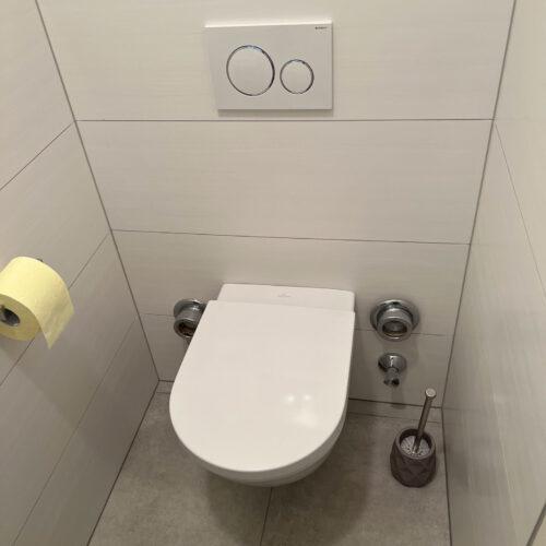 Komplettsanierung Badezimmer, WC und Vorraum - BICHLER Installation & Sanitär GmbH