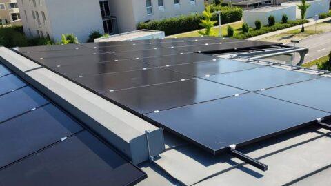 Photovoltaik Anlage Leonding, Blechfalzdach - BICHLER Installation & Sanitär GmbH
